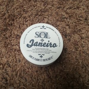 Sol De Janeiro bum bum cream
